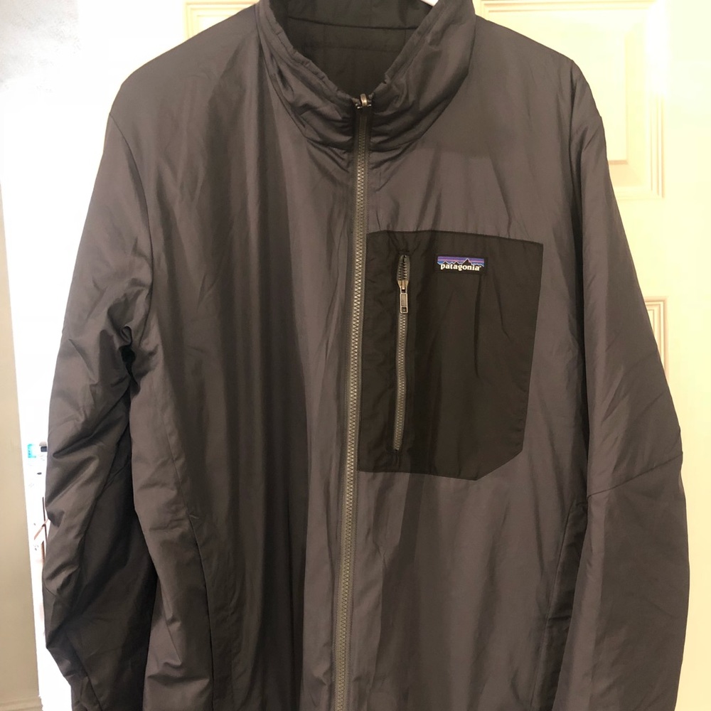 Patagonia ski/ snowboard hike layer down nano